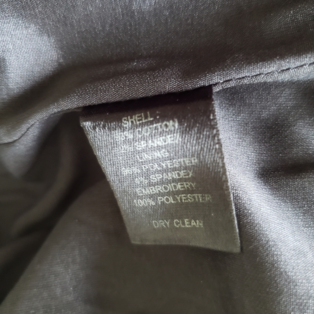White House Black Market Square Neck Embroidered Dress in Black - Sz 2 - Picture 6 of 6